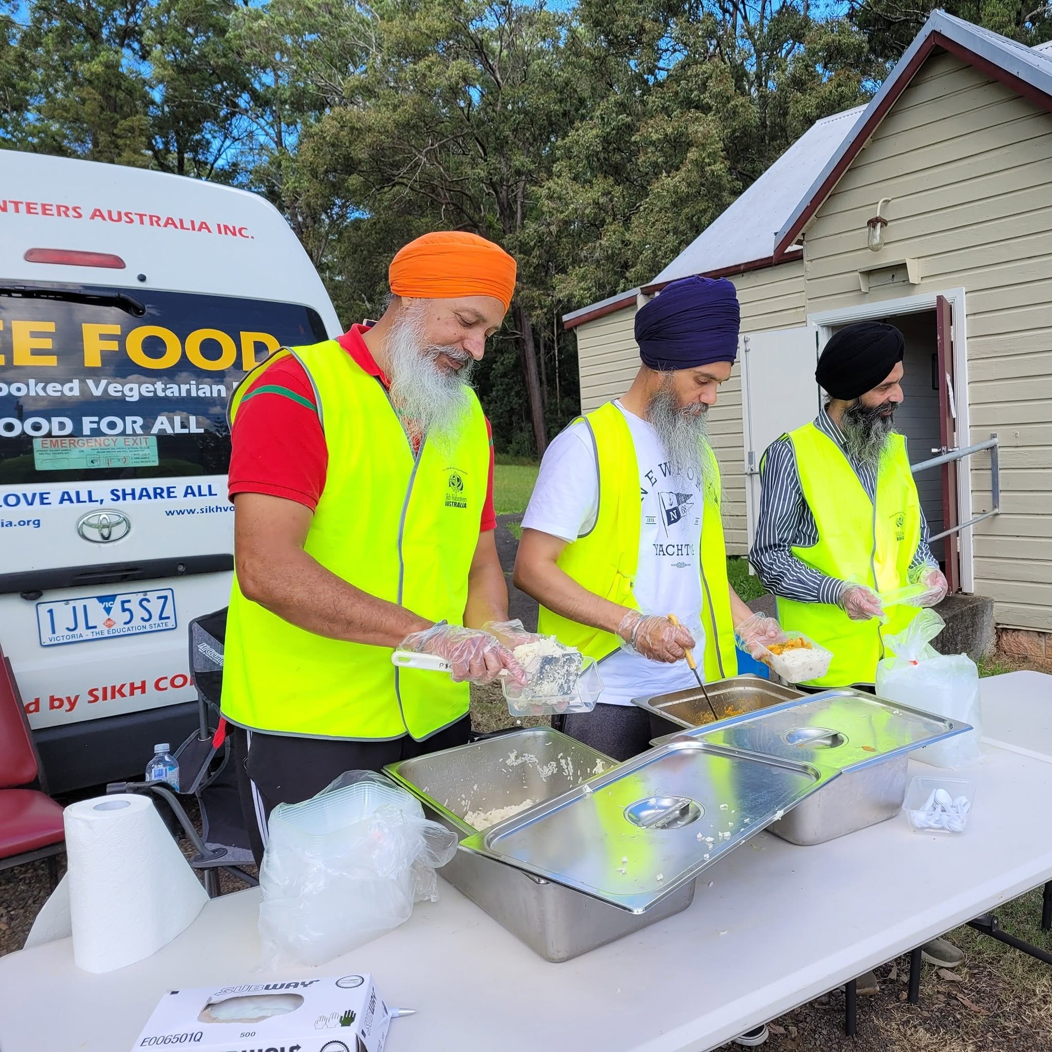 Sikh Volunteers Australia: A Free Meal, A Helping Hand, A Reminder That Someone Cares